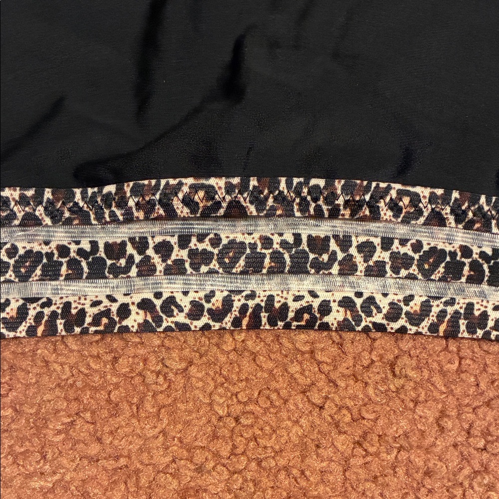 SHEIN Black Bikini with Leopard Trim - Picture 7 of 10